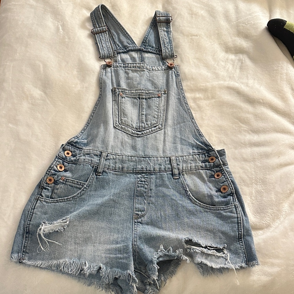 Denim Distressed Overalls shorts